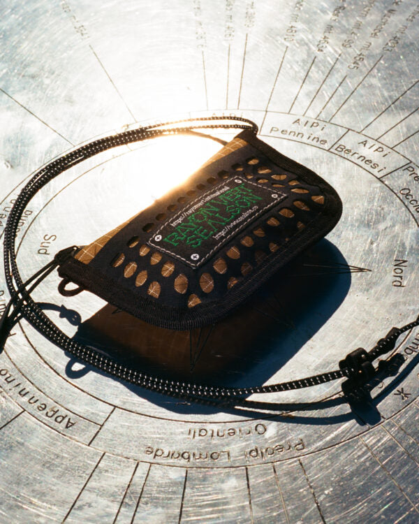 Sealson & Rayon Vert Mesh Wallet