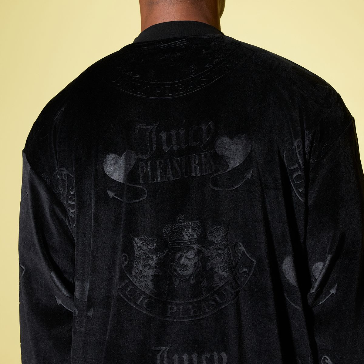PLEASURES x Juicy Couture Crest Velour Quarter Zip