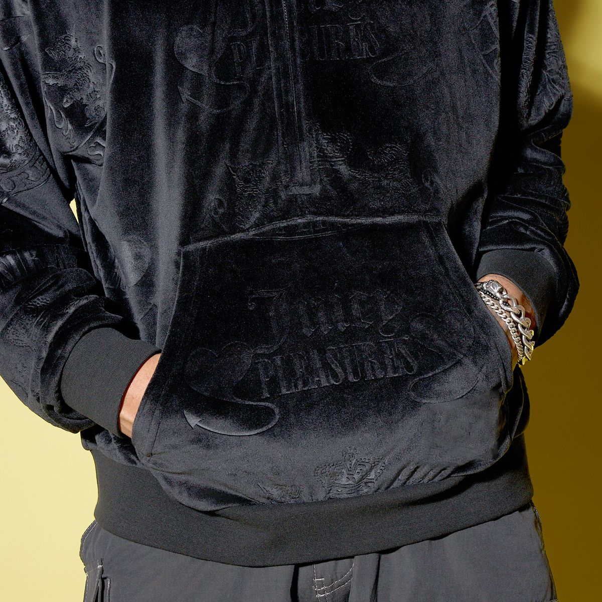 PLEASURES x Juicy Couture Crest Velour Quarter Zip