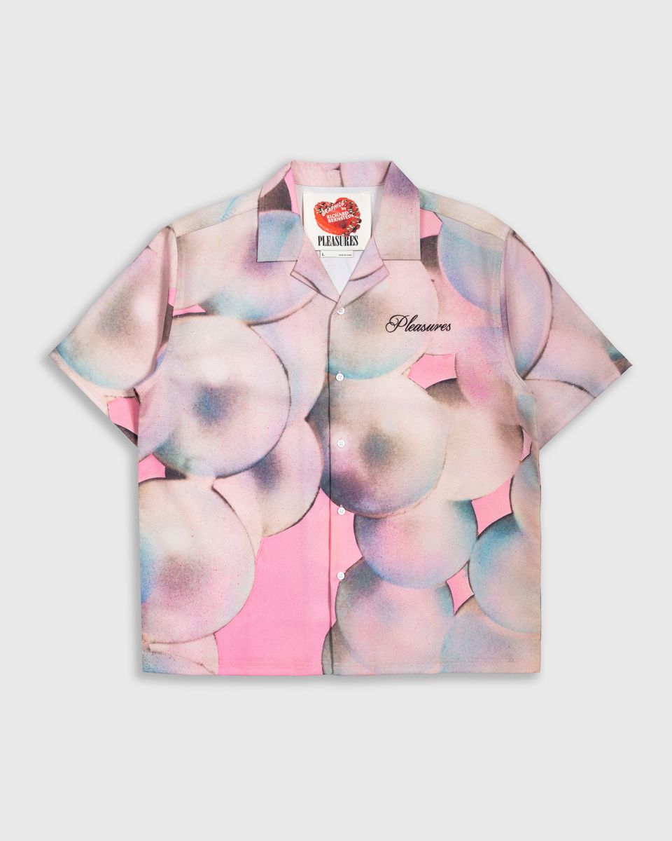 PLEASURES Pearl Button Up
