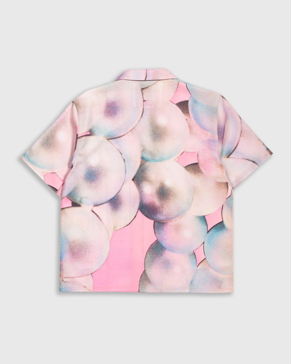 PLEASURES Pearl Button Up