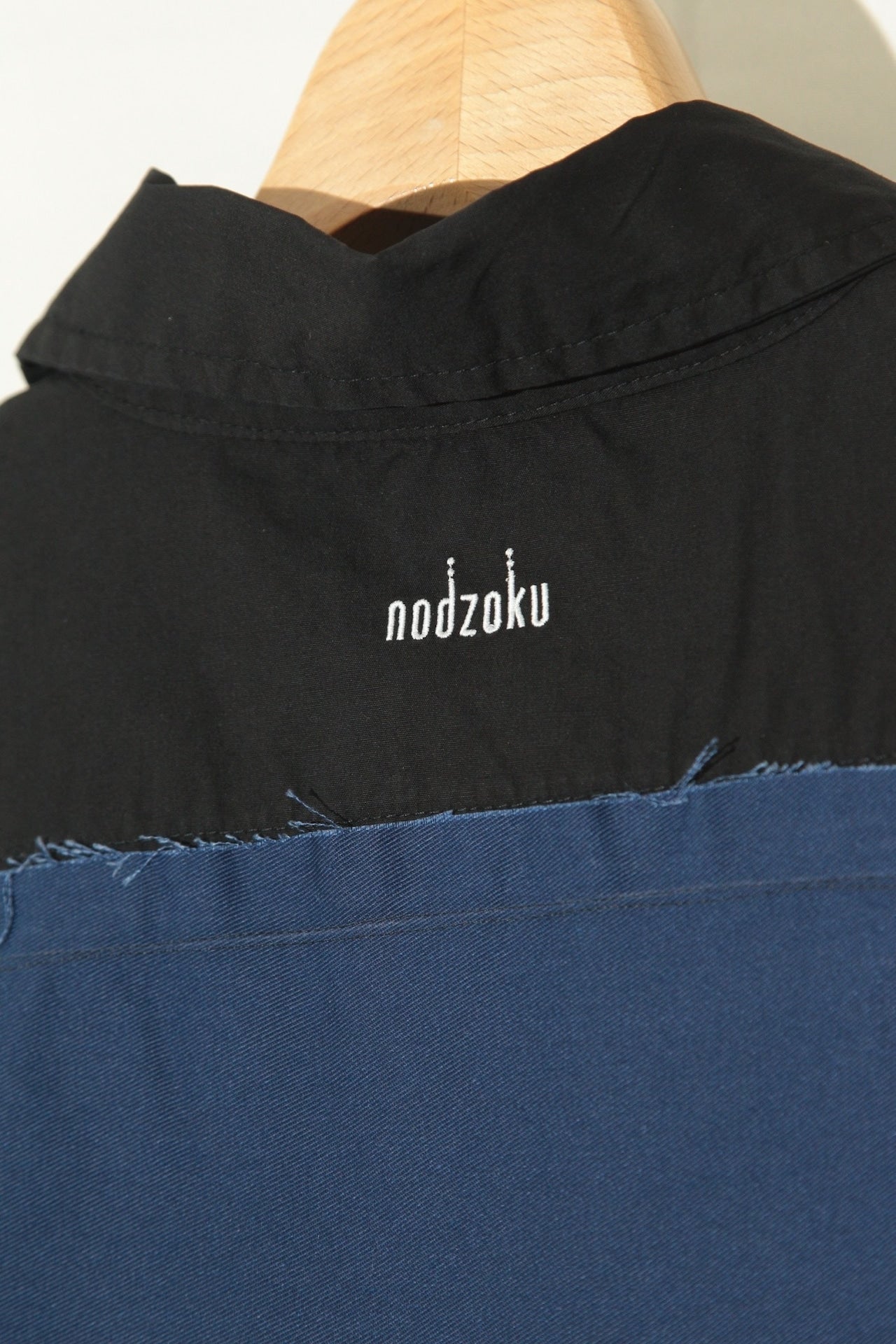 Nodzoku Lily's Embroidery Shirt