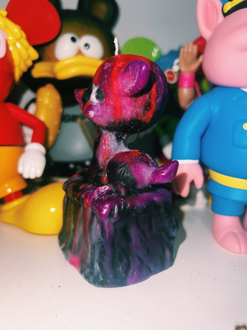 Hopeworld Fawn Candle [Purple-Noir]