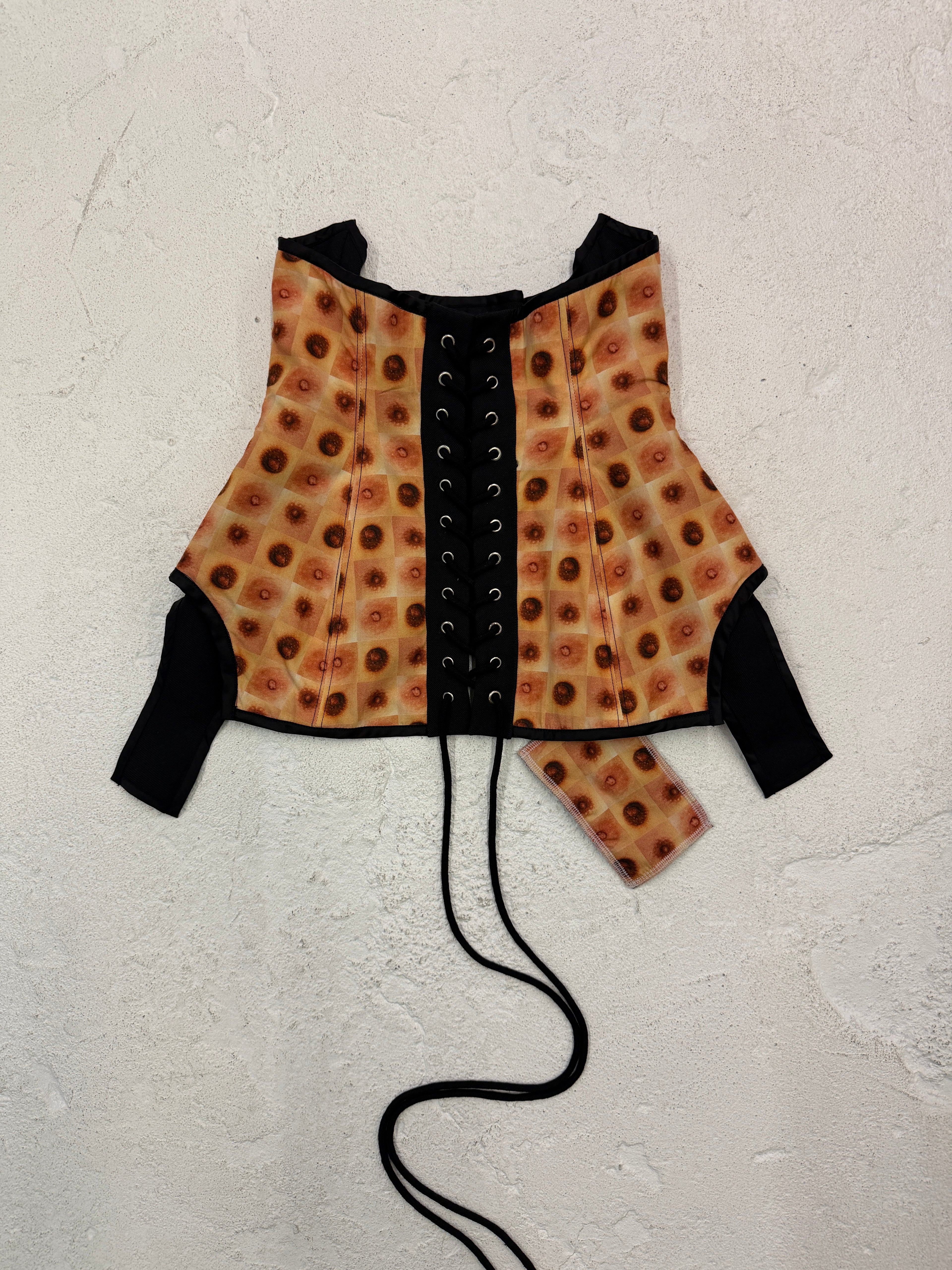 Future Loundry Goreset (Corset)