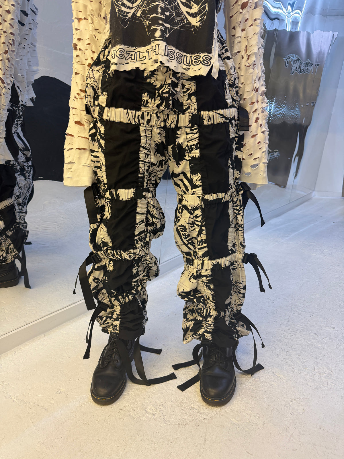 Future Loundry Serut Pant