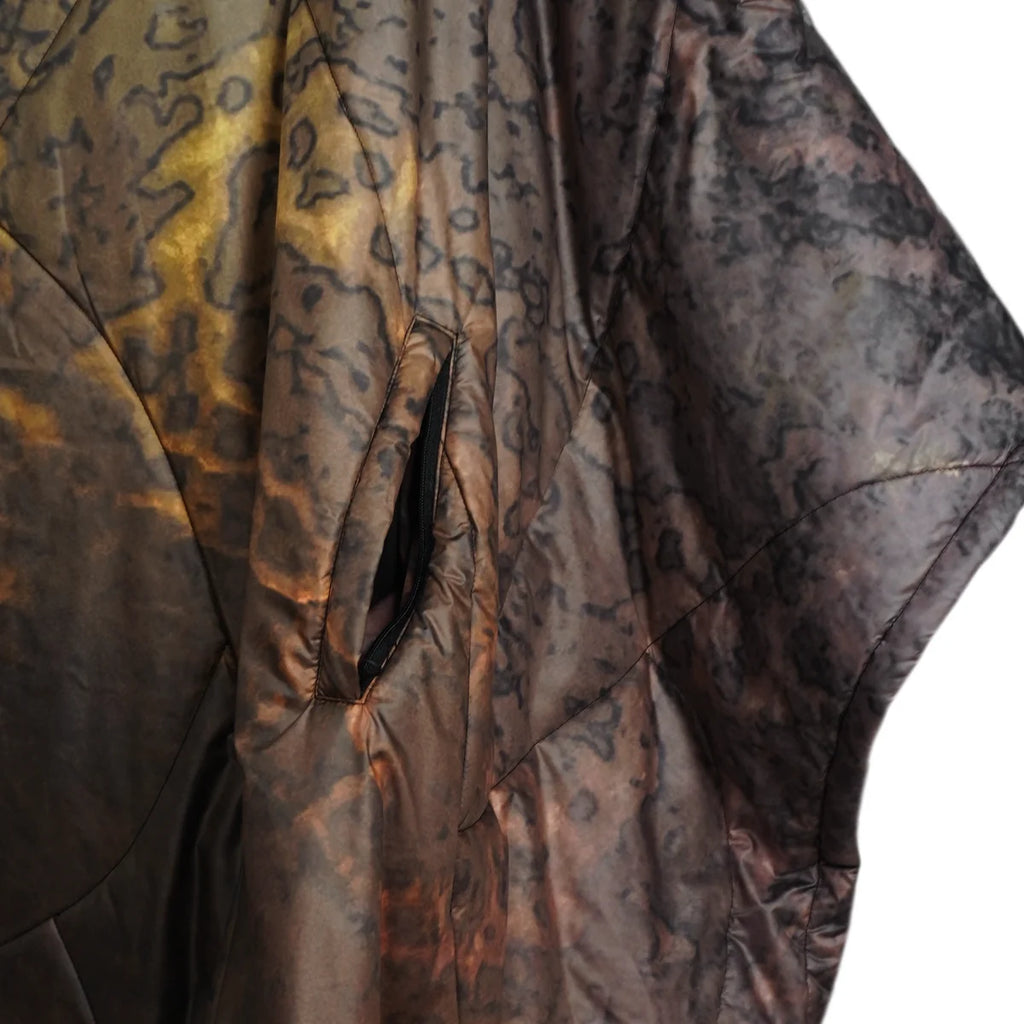 GB MOUTH Nature Camo "霧鷺" Light Down Poncho [Dark]