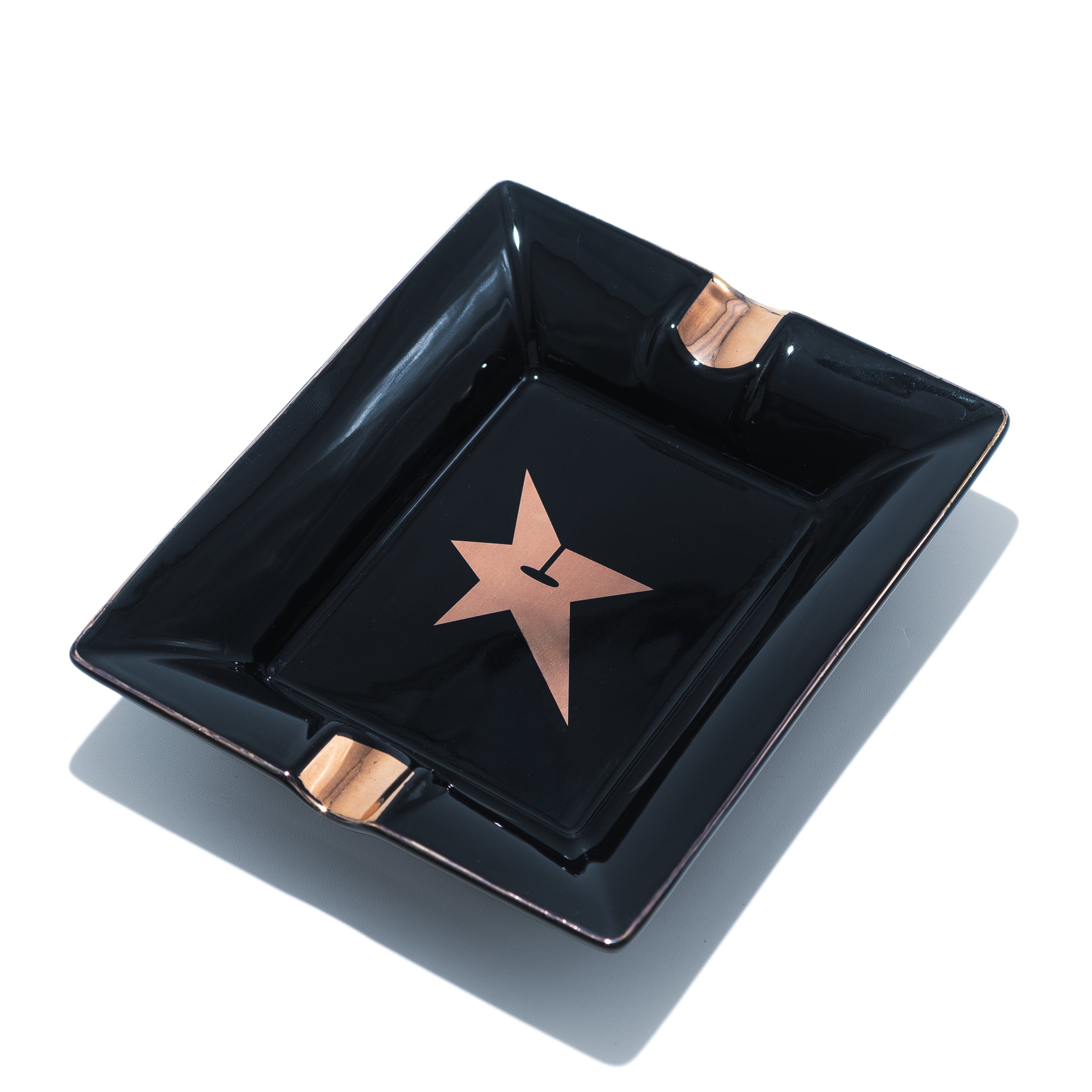 CARPET C-Star Ceramic Ash Tray [Black]