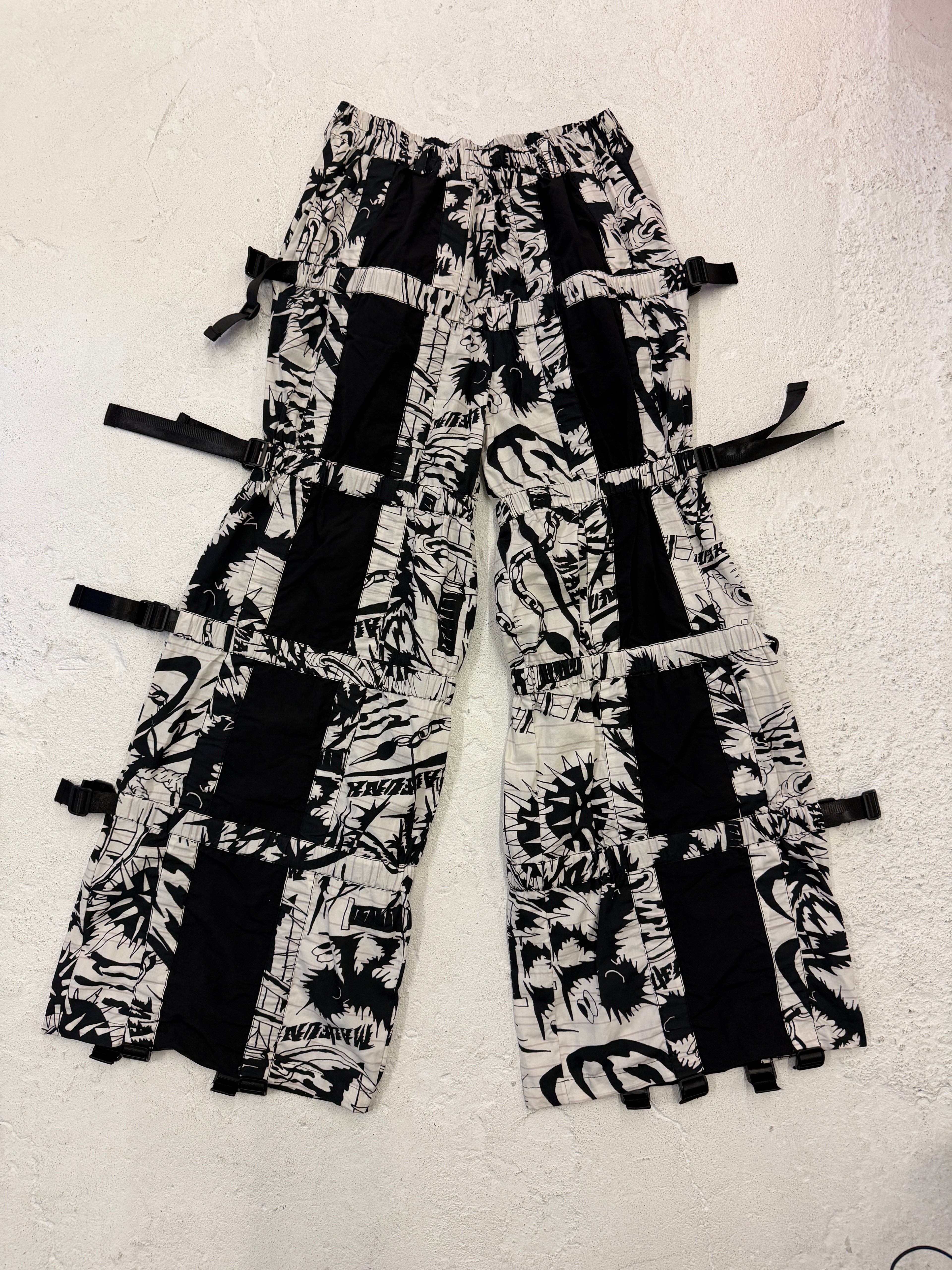 Future Loundry Serut Pant