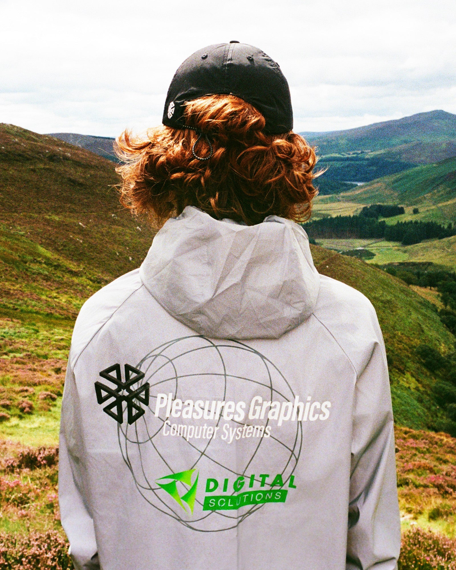 PLEASURES System Reflective Jacket