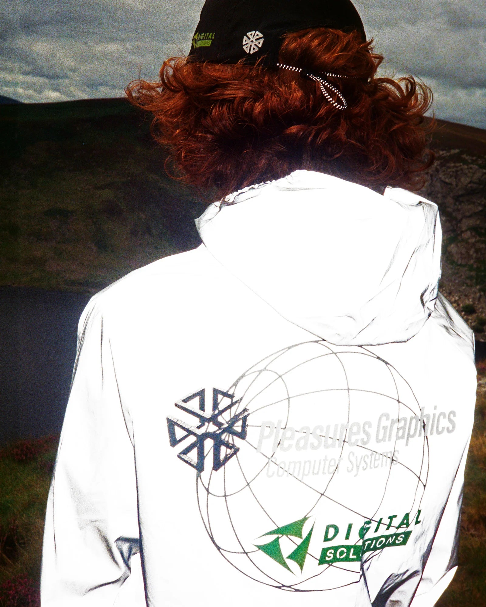 PLEASURES System Reflective Jacket