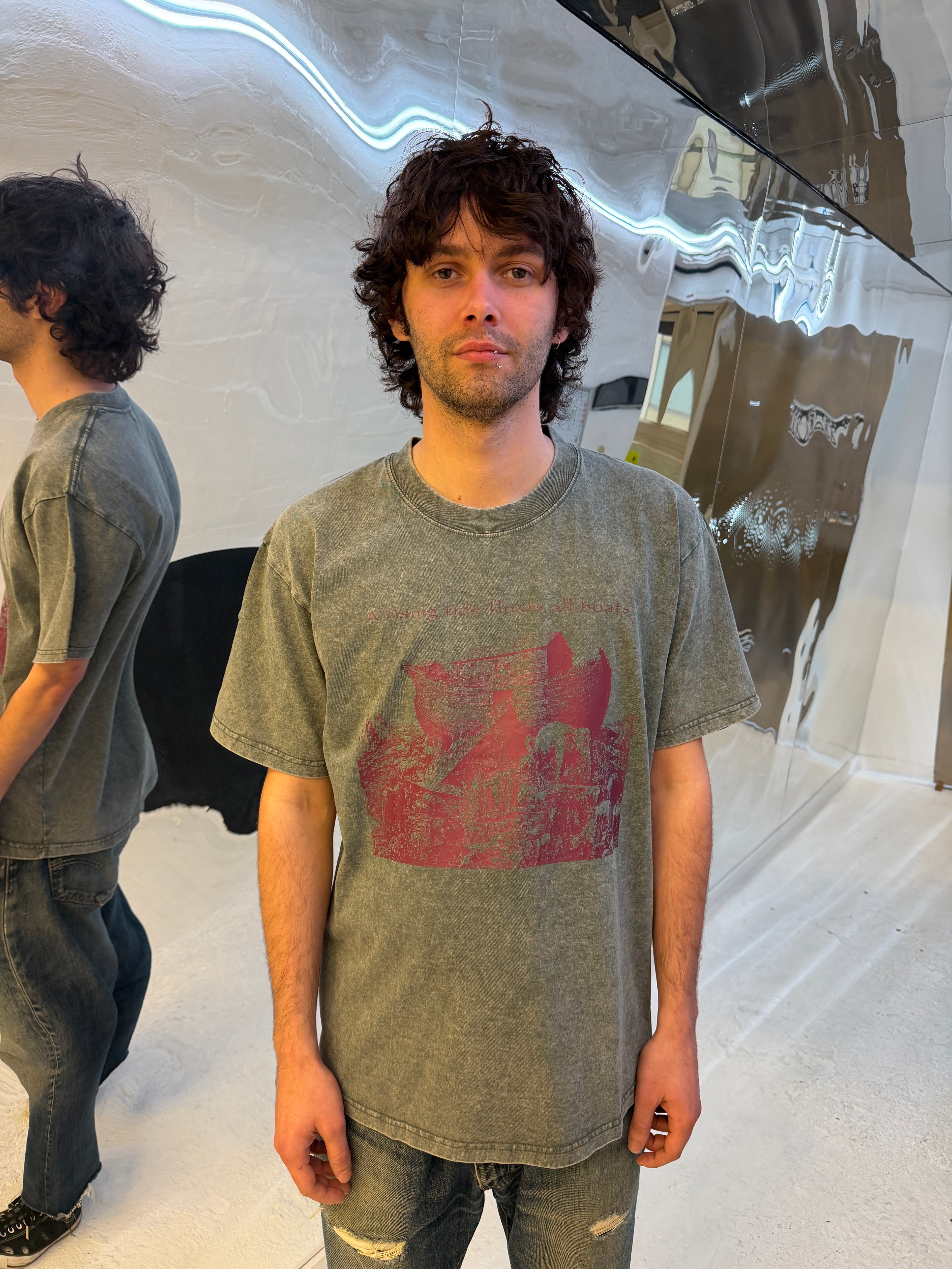 GB MOUTH "Noah's Ark" Washed T-Shirt