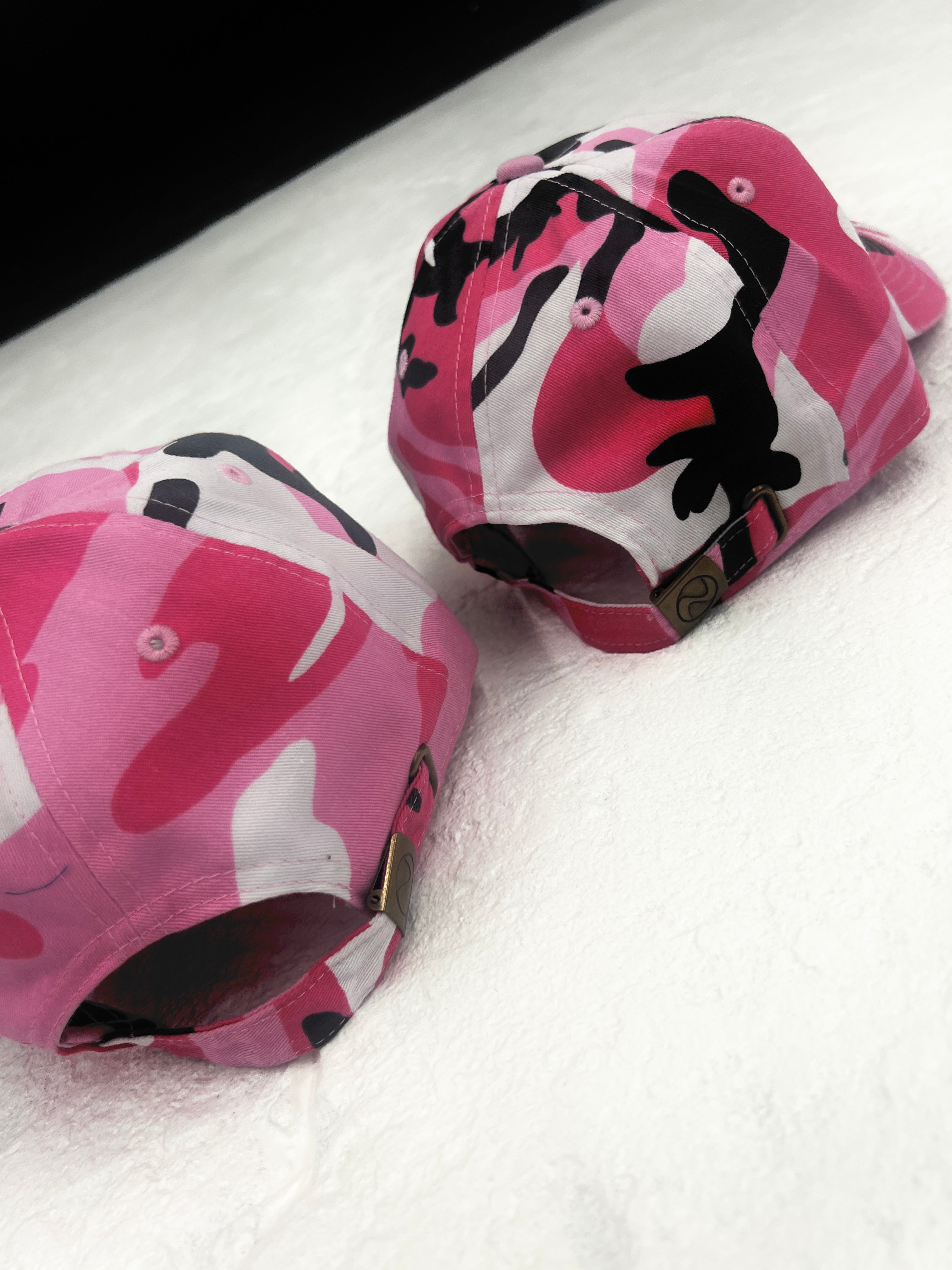 PELVIS Ovalo 6 Panel Cap [Pink Camo]