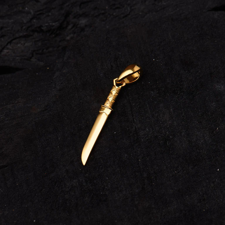 Tachibana Co. Gold Tanto Short Sword Amulet