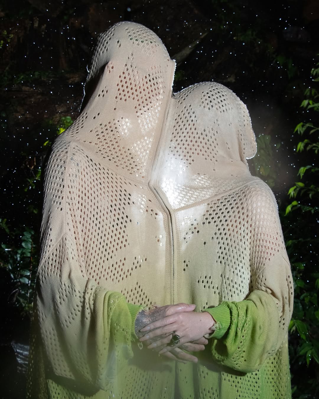 GB MOUTH "蘚" Moss Mesh Hoodie