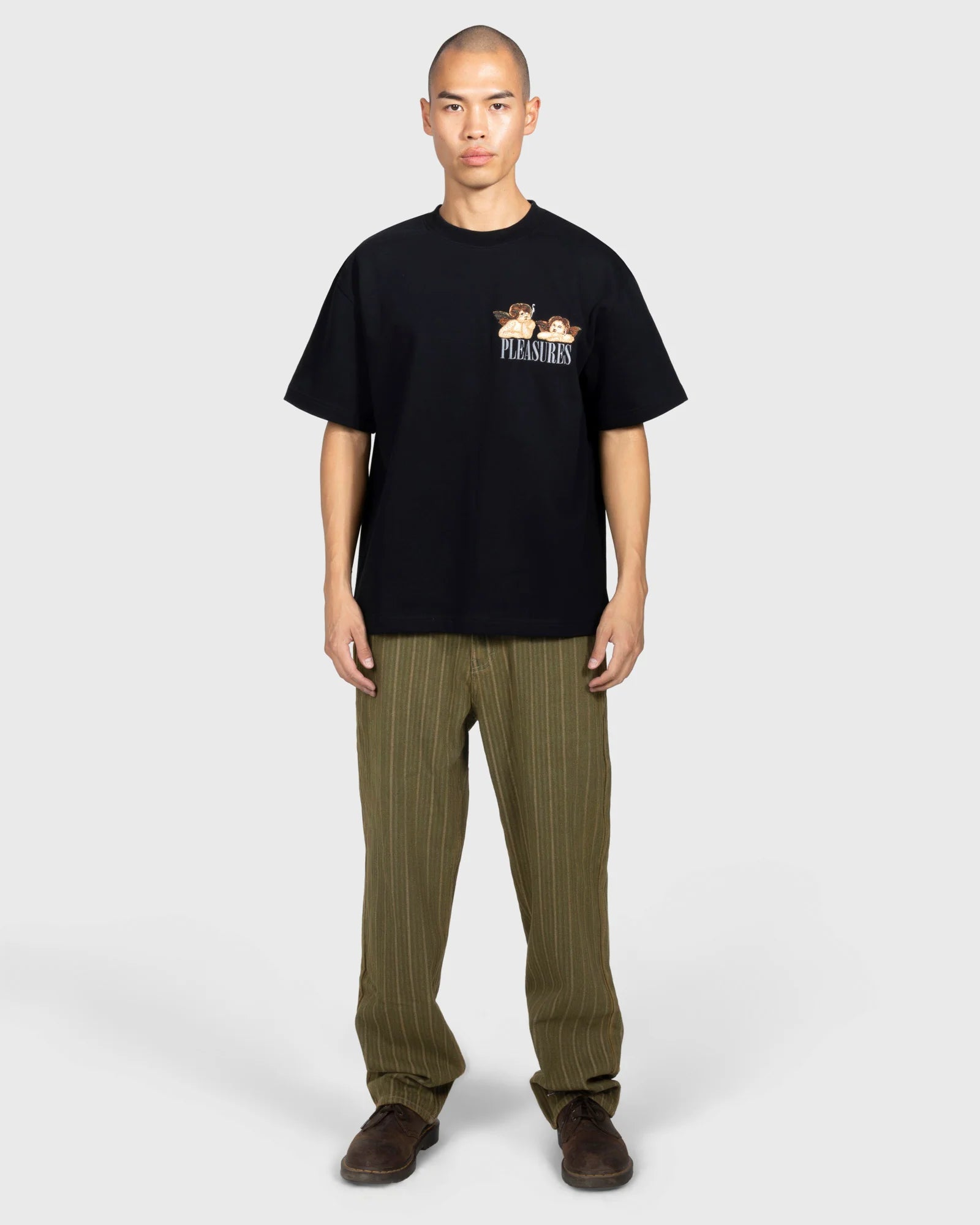 PLEASURES Dynamic Short Sleeve Crewneck