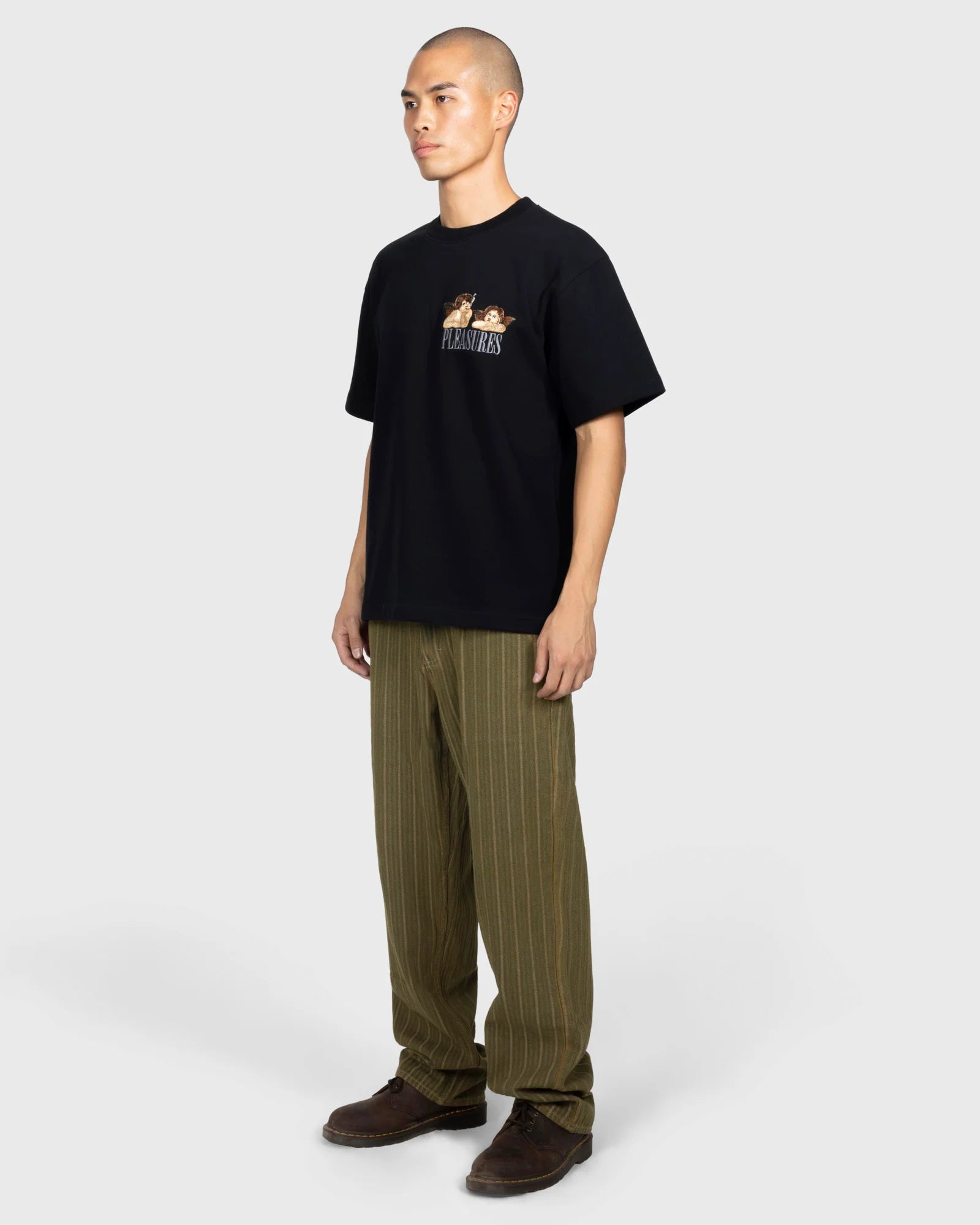 PLEASURES Dynamic Short Sleeve Crewneck